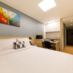 5* Hotel Howard Johnson By Wyndham Airport